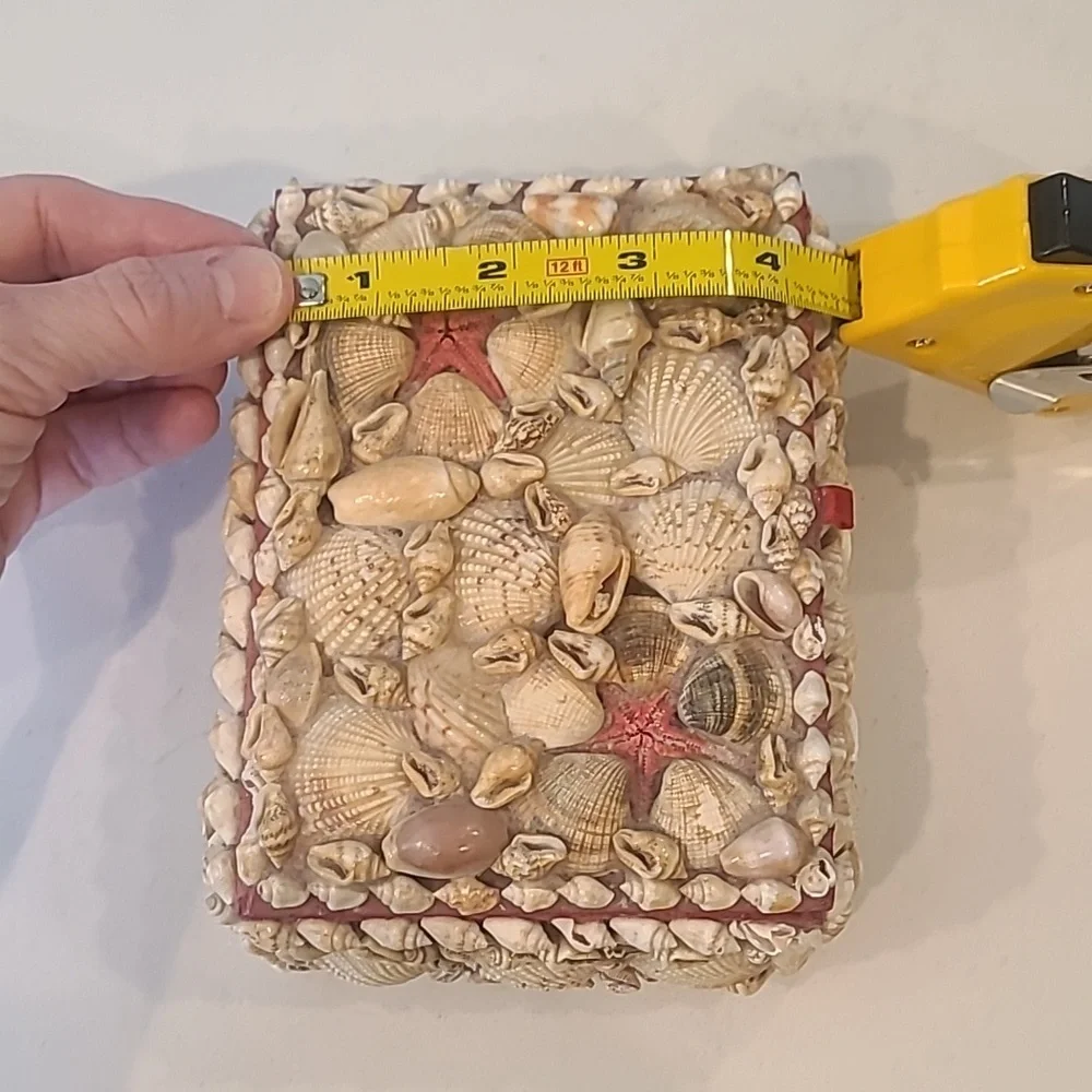 Vintage Shell Box - Picture 7 of 10